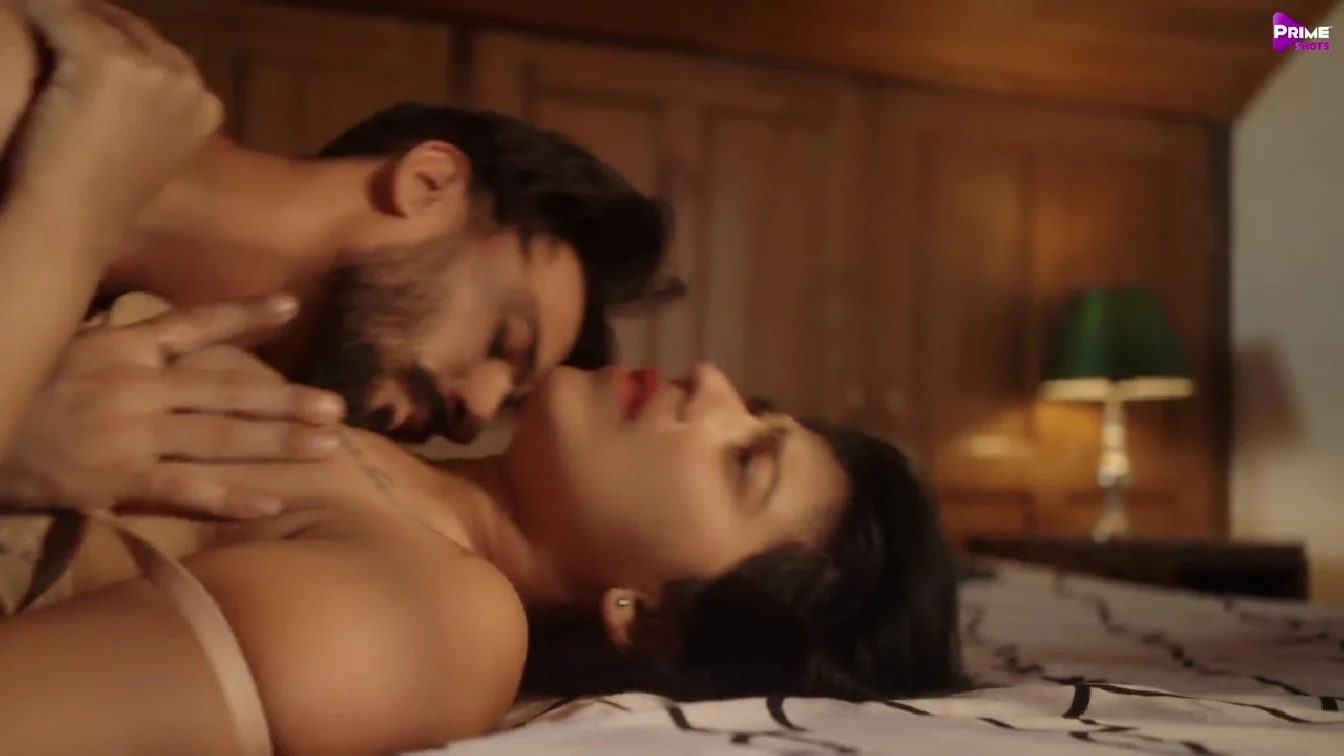Online Bhabhi S01 E03 PrimeShots